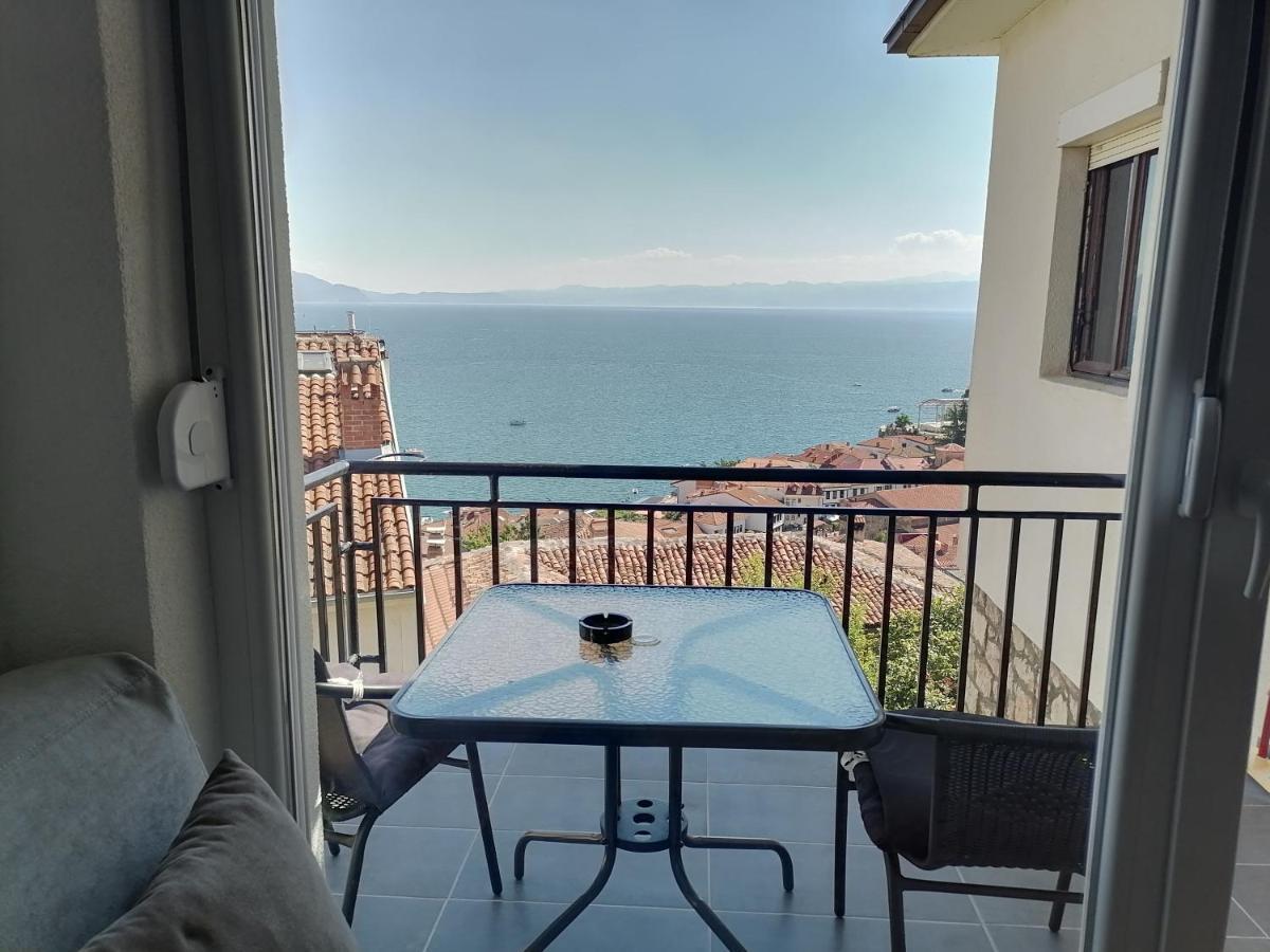 Grey Apartment オフリド エクステリア 写真